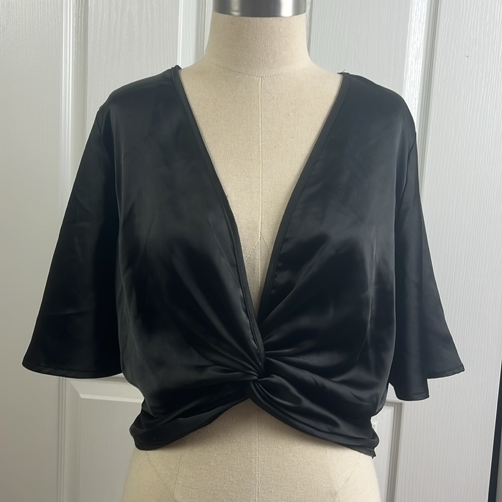 RO&DE Dressy Crop Top size S